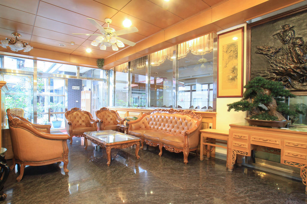 Longchi Hot-Spring Hotel Jiaoxi Bagian luar foto