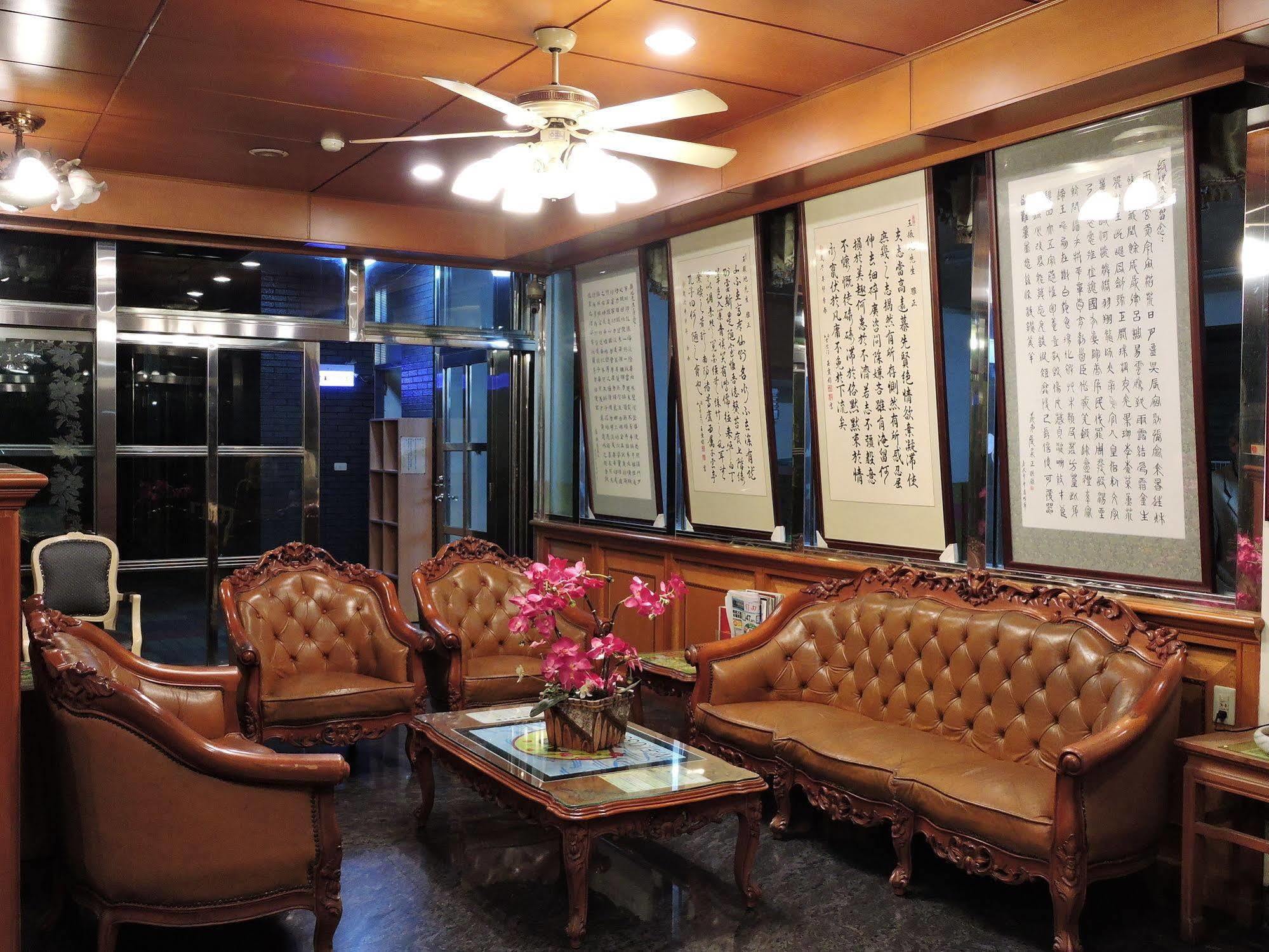 Longchi Hot-Spring Hotel Jiaoxi Bagian luar foto
